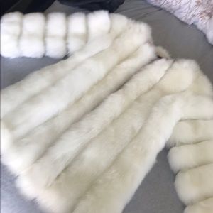 Beautiful!!!!!! Juicy couture fur jacket 🥰